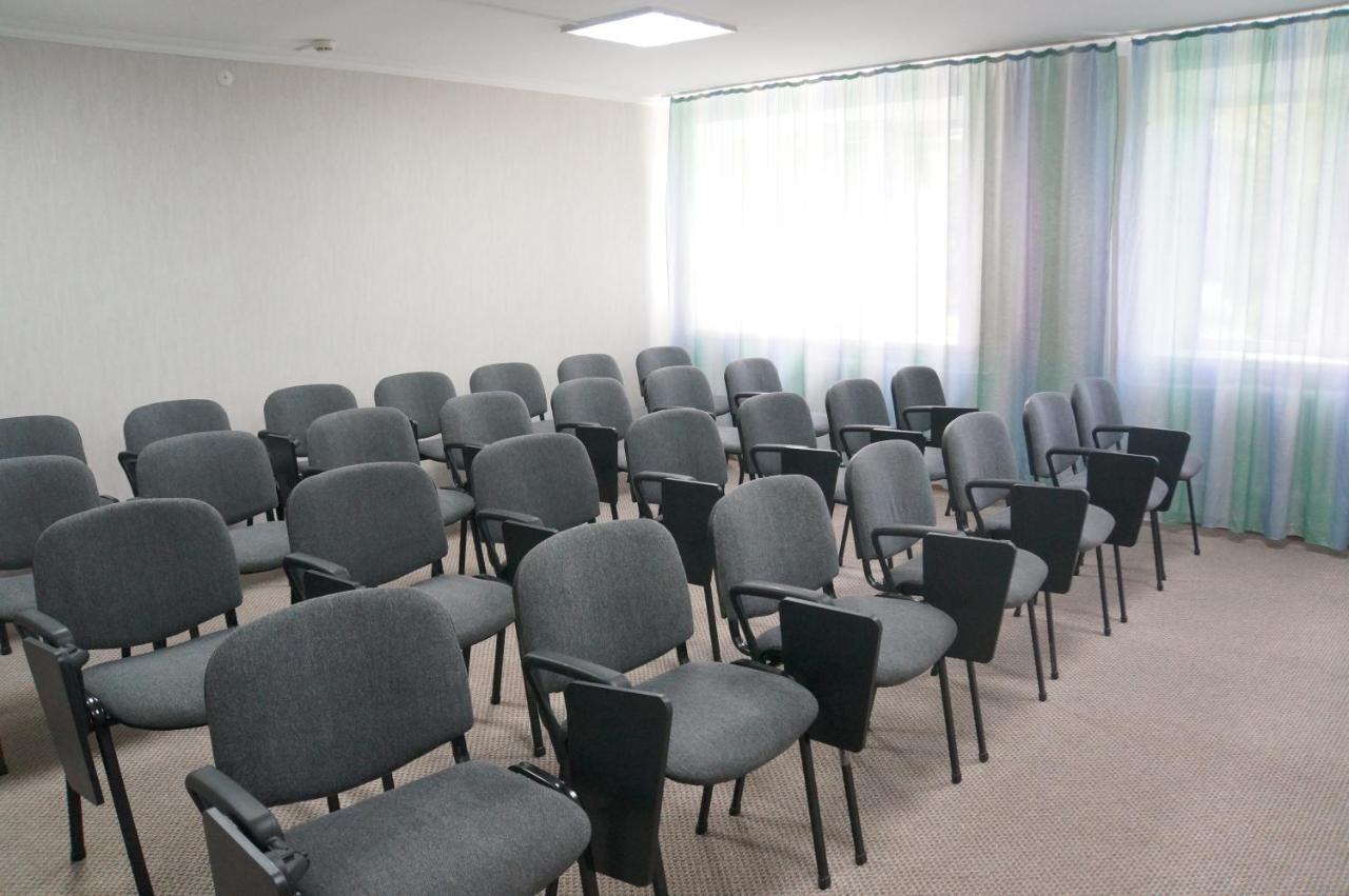 Galirad Hotel Ust-Kamenogorsk ภายนอก รูปภาพ