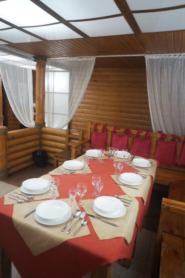 Galirad Hotel Ust-Kamenogorsk ภายนอก รูปภาพ